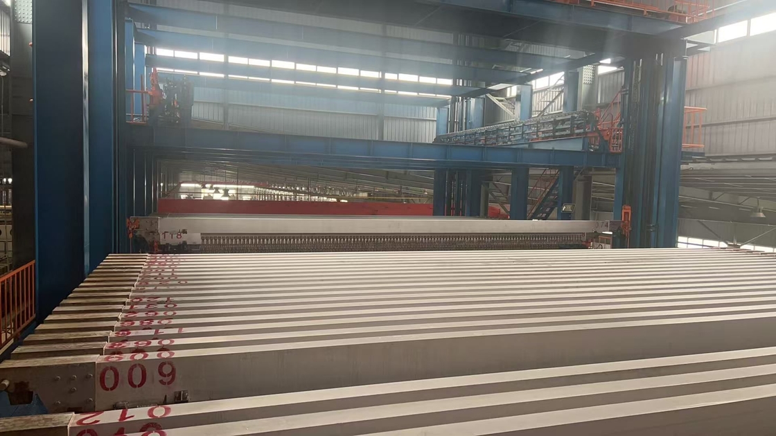 Full-Automatic Vertical Anodizing Production Line for Aluminum Profiles